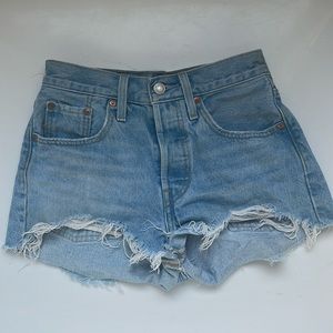 Levi Jean Shorts